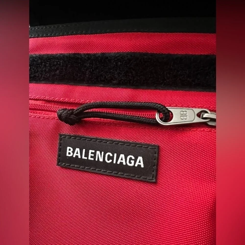 Balenciaga nylon purse pouch- 532298